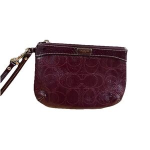 Coach Signature‎ Stitched Logo Leather Small Wristlet Burgundy Top Zip
